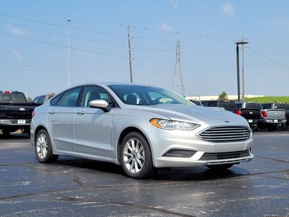 Used 2017 Ford Fusion SE