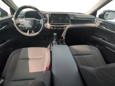 Used 2026 Toyota Camry LE FWD image 17