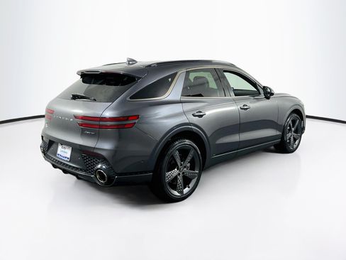 Used 2022 Genesis GV70 3.5T Sport w/ Sport Prestige Package AWD/4WD image 5