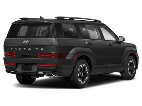 Used 2024 Hyundai Santa Fe SEL FWD image 2