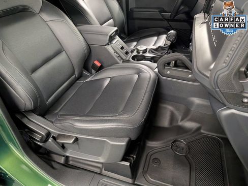 Used 2025 Ford Bronco Badlands AWD/4WD image 29