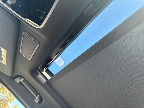 Used 2020 Land Rover Range Rover image 53