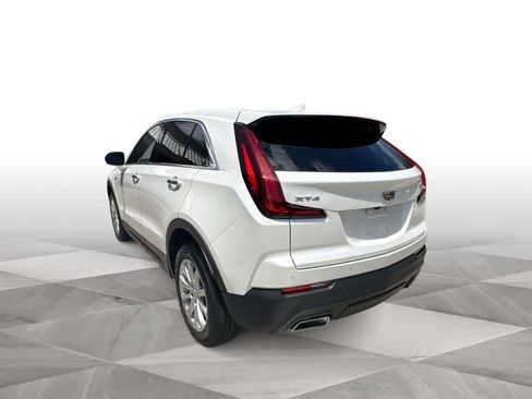 Used 2023 Cadillac XT4 Luxury FWD image 6