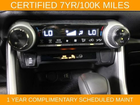 Used 2025 Toyota RAV4 XLE AWD/4WD image 26