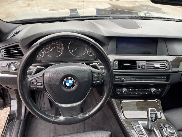 Used 2012 BMW 528i xDrive Sedan AWD/4WD image 14
