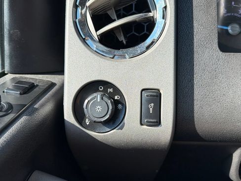 Used 2016 Ford F350 Lariat w/ Chrome Package AWD/4WD image 48