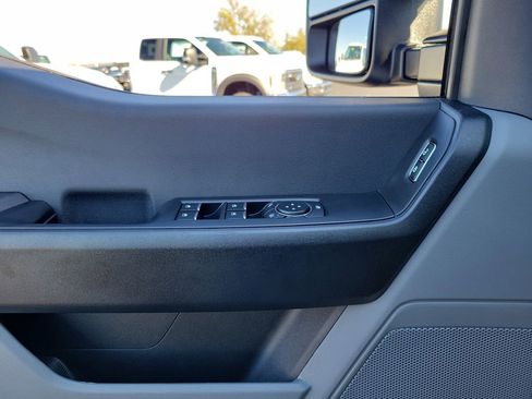 New 2026 Ford F550 4x4 Crew Cab image 20