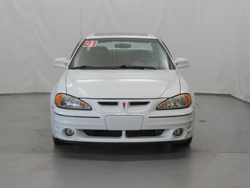 Used 2001 Pontiac Grand Am GT w/ Solid Value Appearance Pkg FWD image 4