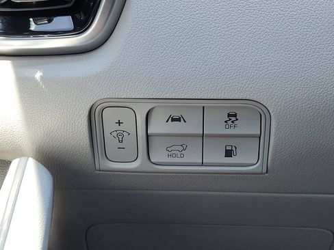 Certified 2024 Kia Sorento SX Prestige AWD/4WD image 33