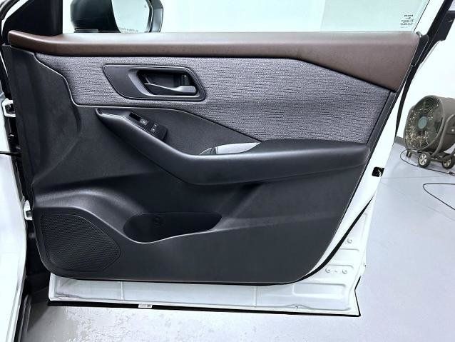 Certified 2023 Nissan Rogue S AWD/4WD image 16