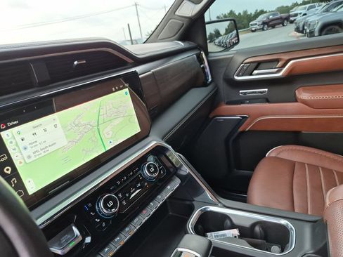 Used 2024 GMC Sierra 1500 Denali Ultimate AWD/4WD image 26