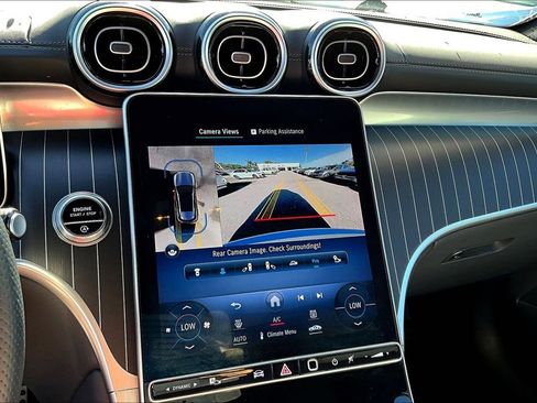 Used 2023 Mercedes-Benz GLC 300 4MATIC image 27