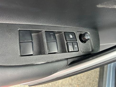 Certified 2026 Toyota Corolla Cross LE FWD image 17