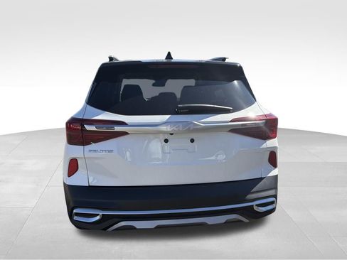 Certified 2023 Kia Seltos S image 8