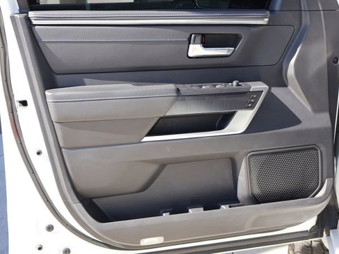 Used 2024 Toyota Tundra Platinum image 11