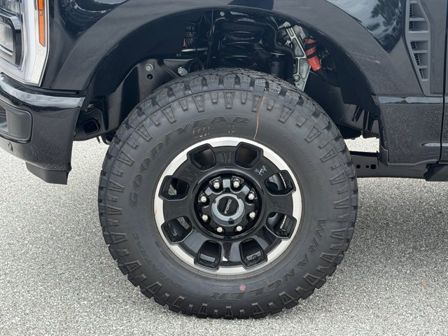 New 2026 Ford F250 Lariat w/ Tremor Off-Road Package AWD/4WD image 11
