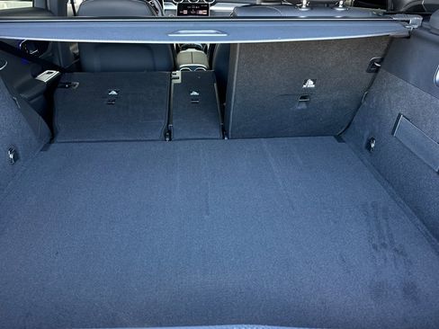 New 2026 Mercedes-Benz GLC 300 image 36