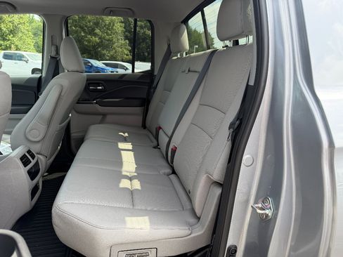 Used 2019 Honda Ridgeline RTL-T image 16