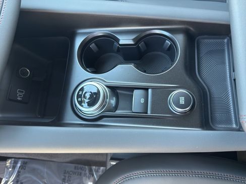 New 2026 Ford Explorer Active w/ Active Comfort Package image 31