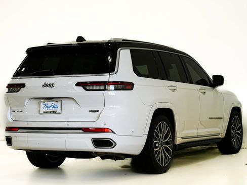 Used 2022 Jeep Grand Cherokee L Summit image 7