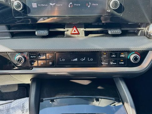 Certified 2023 Kia Sportage LX AWD/4WD image 18