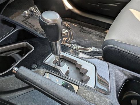 Used 2016 Toyota RAV4 Limited image 12