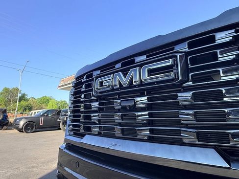 Used 2024 GMC Sierra 2500 Denali Ultimate w/ Snow Plow Prep/Camper Package AWD/4WD image 20