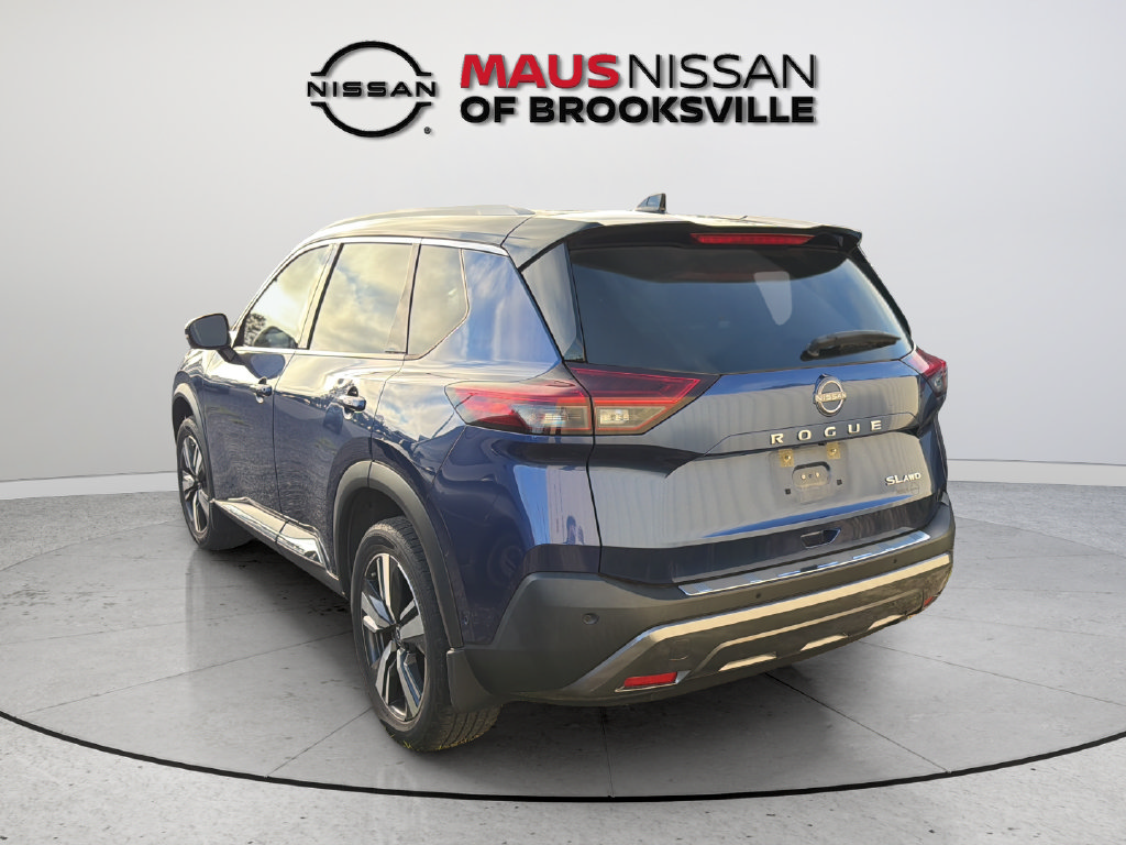 Used 2023 Nissan Rogue SL w/ SL Premium Package AWD/4WD image 9
