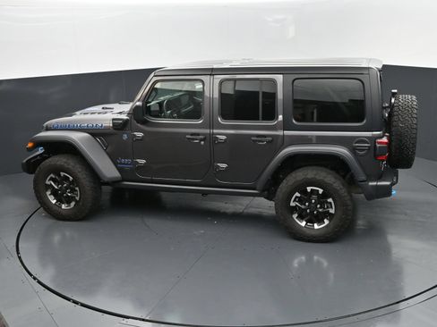 Used 2024 Jeep Wrangler Unlimited Rubicon 4xe AWD/4WD image 29