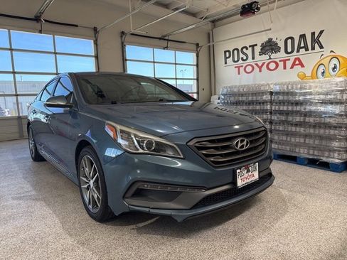 Used 2015 Hyundai Sonata Sport 2.0T image 2