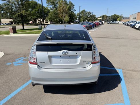 Used 2006 Toyota Prius w/ Pkg 8 FWD image 6
