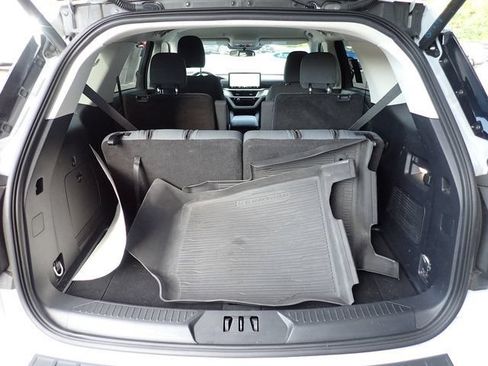 Certified 2025 Ford Explorer Active AWD/4WD image 8