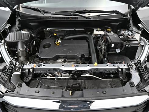 Certified 2024 GMC Terrain SLE image 22