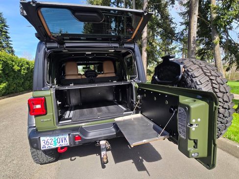 Used 2021 Jeep Wrangler Unlimited Rubicon w/ Dual Top Group image 20