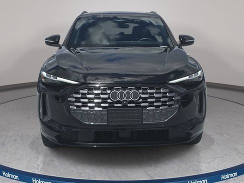 Certified 2025 Audi Q5 Premium w/ Premium Plus AWD/4WD image 3