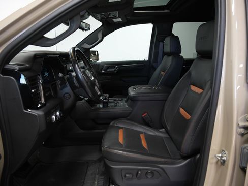 Used 2022 GMC Sierra 1500 AT4 w/ AT4 Premium Package image 25