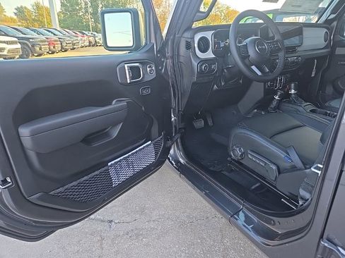 New 2026 Jeep Wrangler Unlimited Sport AWD/4WD image 31