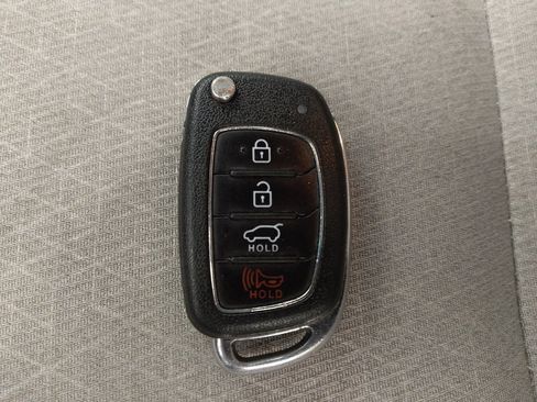 Used 2018 Hyundai Tucson SE FWD image 32