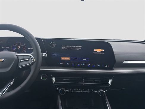 New 2026 Chevrolet Traverse LT w/ Driver Confidence Package image 15