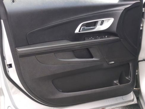 Certified 2017 Chevrolet Equinox LT AWD/4WD image 23