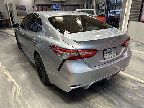 Used 2019 Toyota Camry SE image 30