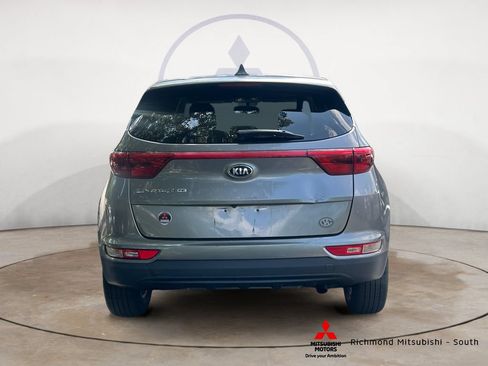Used 2018 Kia Sportage LX FWD image 4