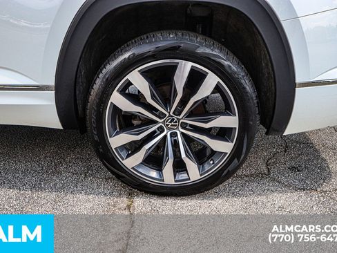 Used 2023 Volkswagen Atlas SEL Premium image 16