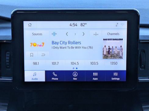 Used 2020 Ford Explorer Limited w/ Class III Trailer Tow Package RWD image 22
