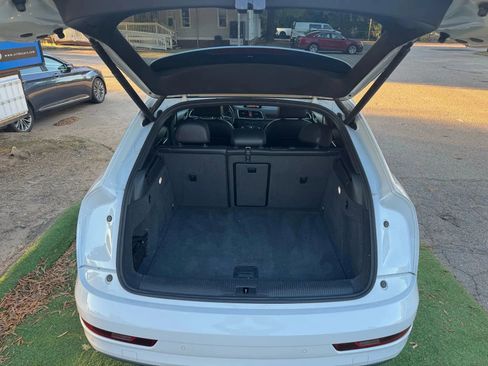 Used 2018 Audi Q3 2.0T Premium w/ Convenience Package image 7