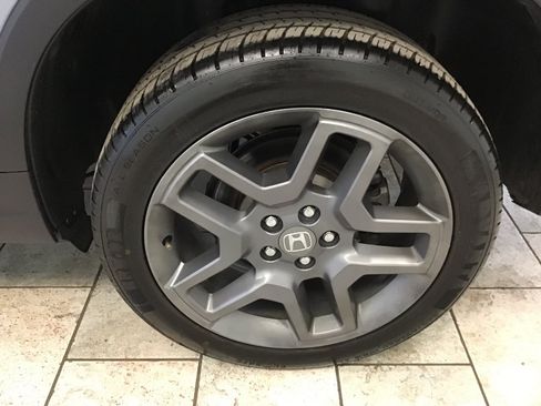 Used 2022 Honda Passport EX-L image 11