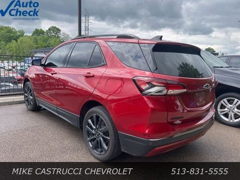 Used 2022 Chevrolet Equinox RS w/ RS Leather Package FWD image 4