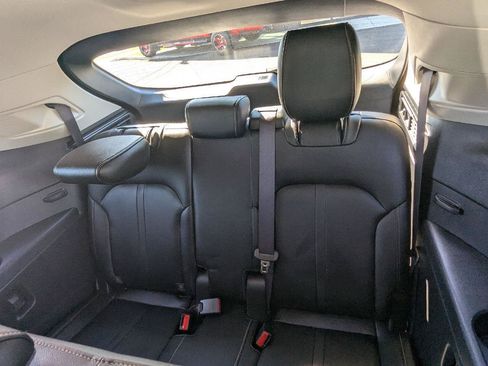 Used 2024 MAZDA CX-90 Plug-In Hybrid w/ Preferred AWD/4WD image 16