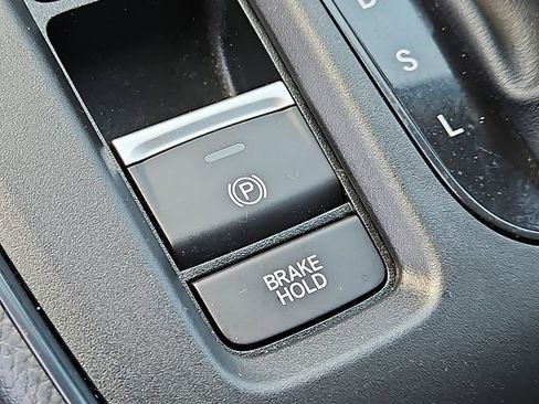 Used 2024 Honda CR-V LX image 26