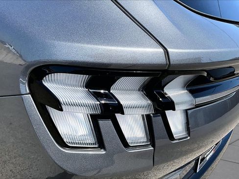 Used 2023 Ford Mustang Mach-E Premium AWD/4WD image 27